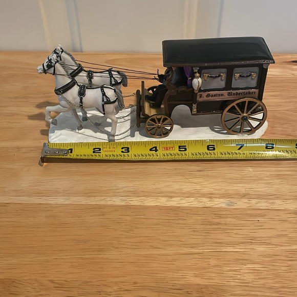 Vintage Lemax Halloween Spooky Town J Gaston Undertaker Horse and Carraige-EUC - Picture 13 of 17